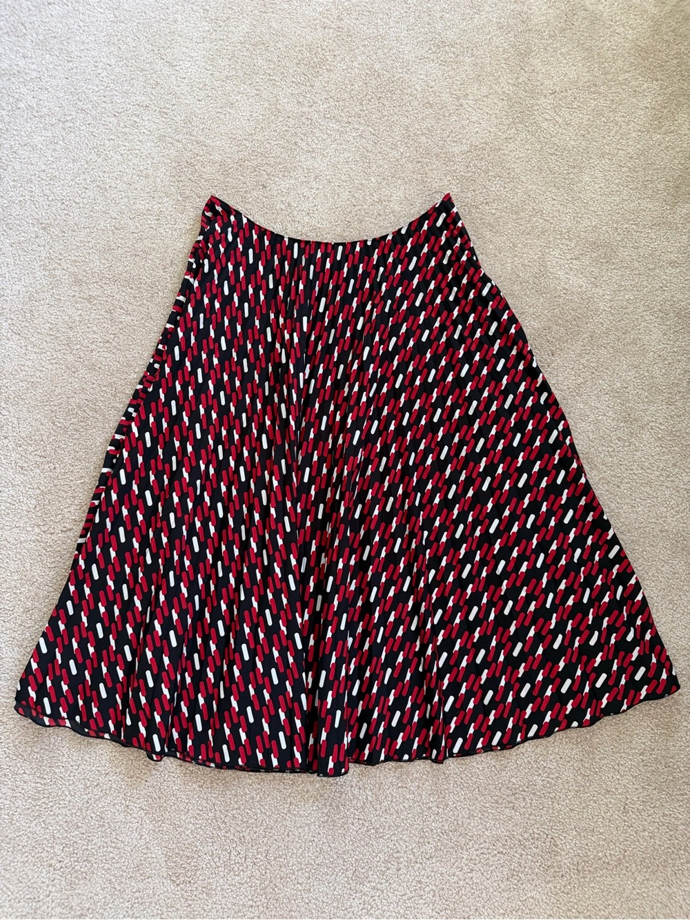 Casual Corner Black, Red & White Patterned Skater Skirt